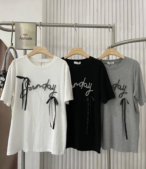 Pearls and Ribbons Detail Oversize T-Shirts